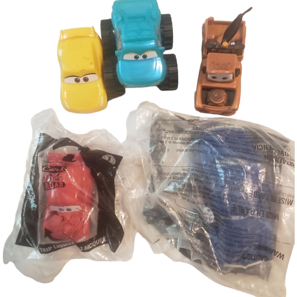 2022 McDonald’s Happy Meal Toys Disney Pixar Cars Lot of 5- 2 New 3 Open Cars - Picture 2 of 4